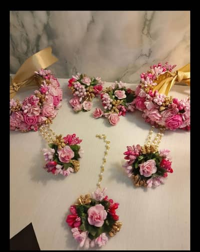 Artificial jewelry  final price 5500 serious buyers only