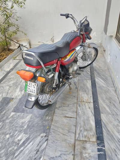 Honda cd 70cc bike for sale in lahore