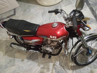 Selling HONDA CG 125