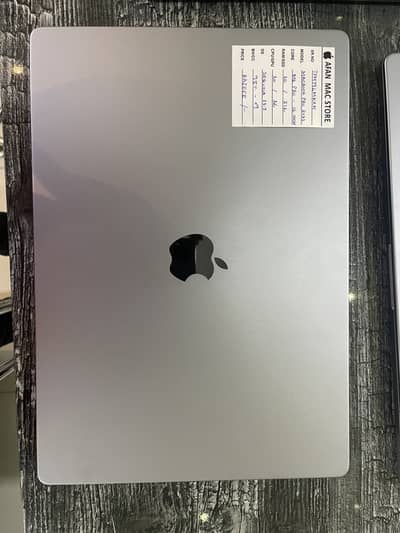 MacBook Pro 2021 M1 Pro 16/512 . Apple Laptop
