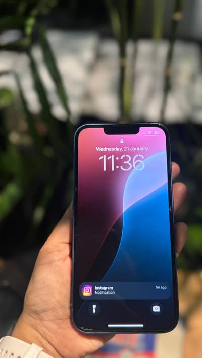 iPhone 13 -JV block -mint condition