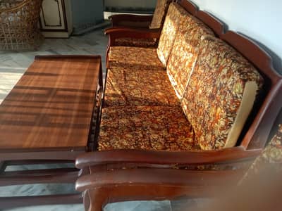 5 Seatar Sofa Dinning Table