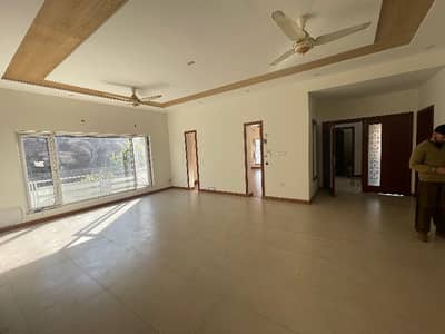 1 Kanal Ground Portion Available For Rent 3 Bed Accommodation 1 American Kitchen 1 Specious TV Lounge In Bahria Enclave