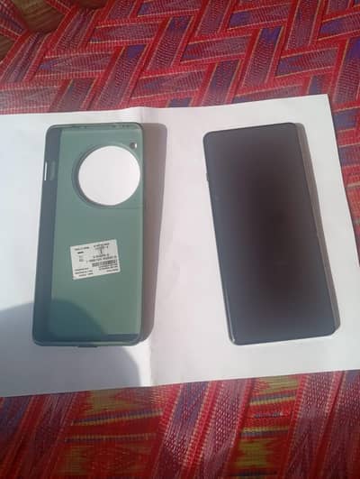 One plus 12 16/512 PTA approved 10/10 condition no open no repair