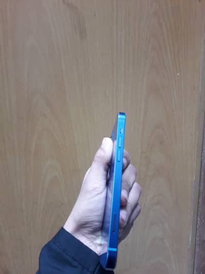 IPHONE 12 (128GB) URGENT SALE