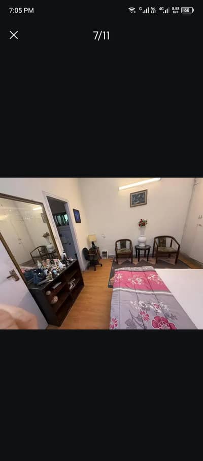 room for rent only female