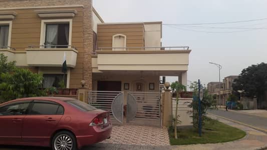 10 Marla Slightly Used House In Dream Garden