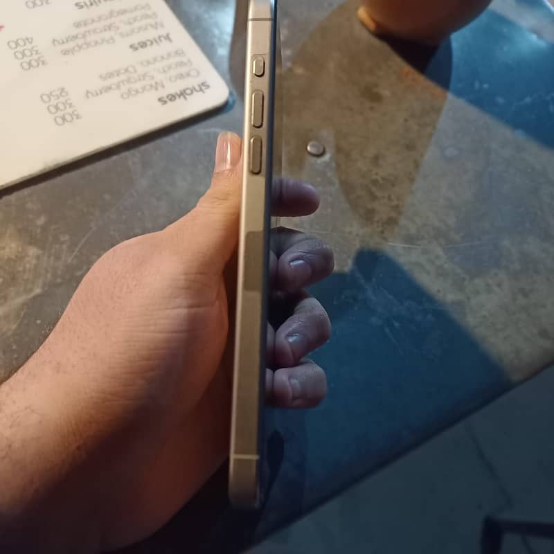15 pro max 3