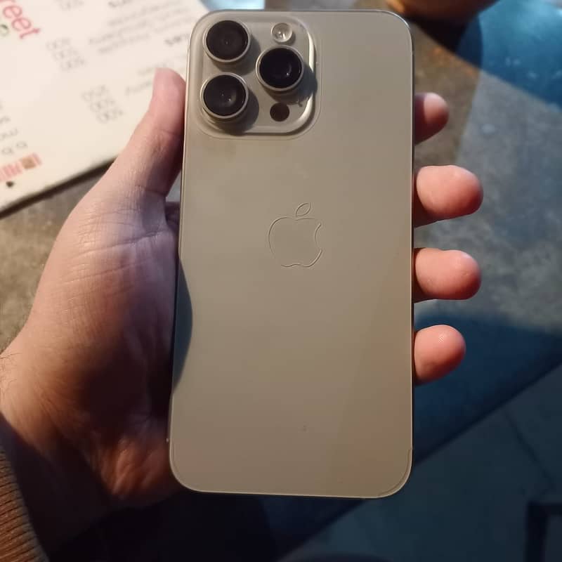 15 pro max 5