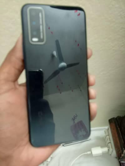 15,999 Ka Vivo phone 4/ 64 1 year use hua ha total price Kam ho Jaye g