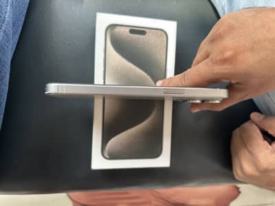 15 pro max 256 GB Factory unlock