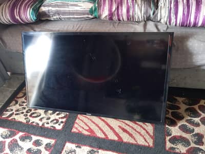 40" Original Samsung TV
