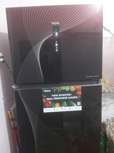 Hair refrigerator  use only 5 month all ok 10/10  condition