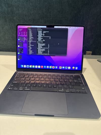 Macbook Air M4 2025 new