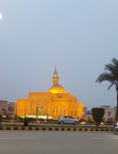 BUILD YOUR HOUSE AT BEST PLOT AVAILABLE IN DIAMOND BLOCK PARK VIEW CITY