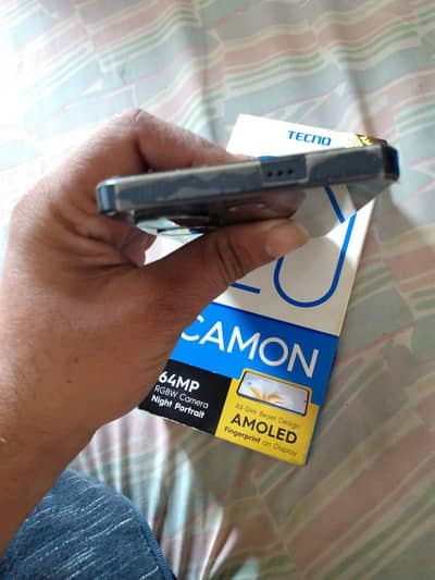 camon 20