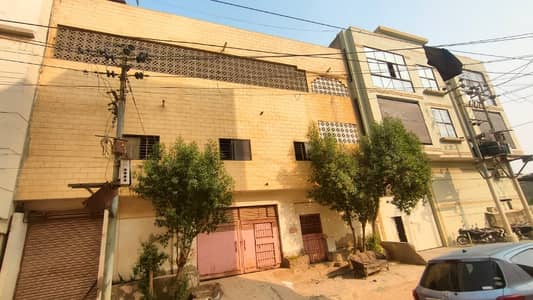 Factory Of 30000 Square Feet Is Available In Contemporary Neighborhood Of Korangi