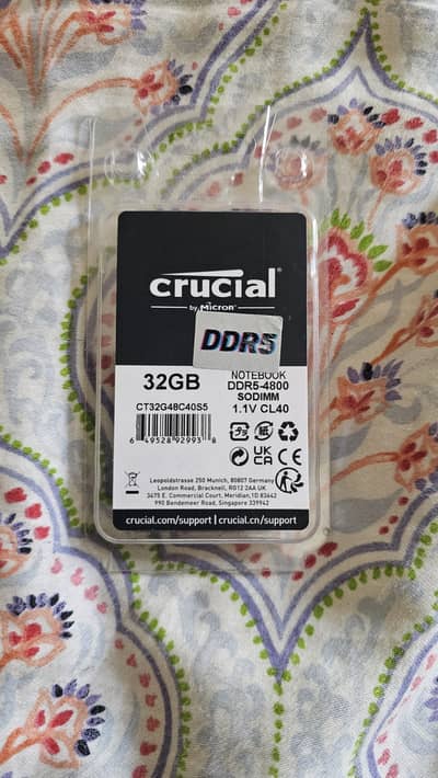 Crucial 32GB DDR5 SODIMM Memory Stick