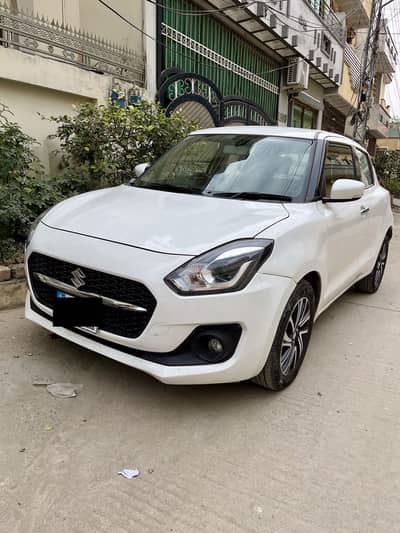 Suzuki Swift I GLX Cvt | 2023
