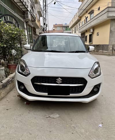 Suzuki Swift I GLX Cvt | 2023