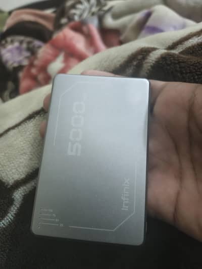 Infinix Magpower wireless power bank