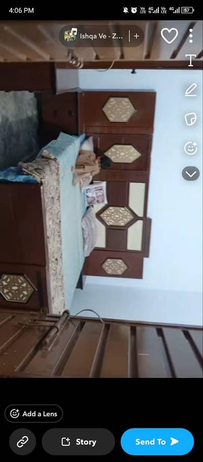 Double bed with Dressing Table