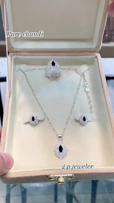 chandi ka necklace set locket chains  bracelet