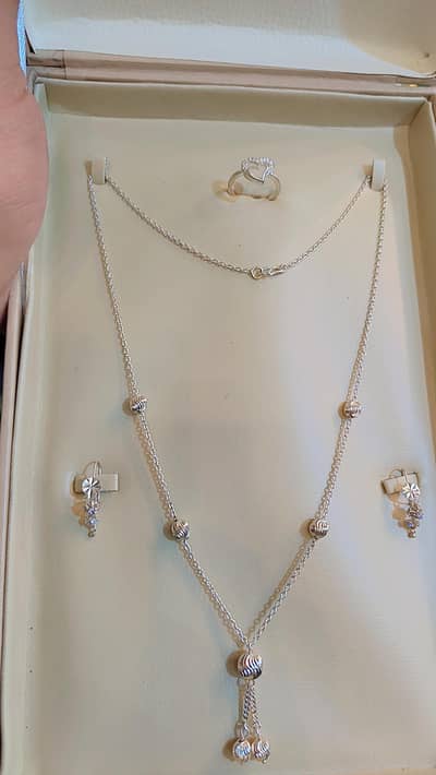 chandi ka necklace set locket chains  bracelet