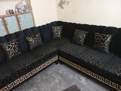 Seven siter L shape sofas  serious buyer contact only