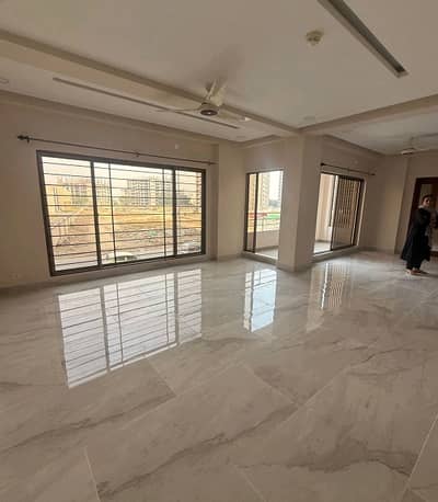 Gorgeous Prime Location 550 Square Yards House For sale Available In Federal B Area - Block 10