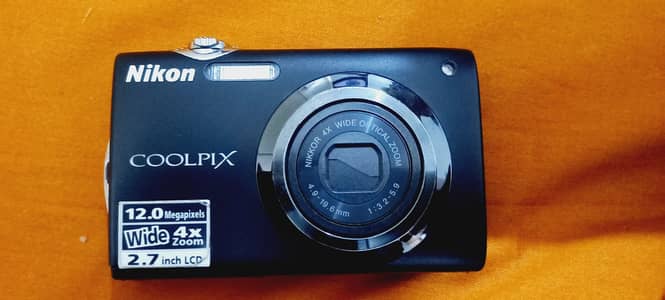 Nikon COOLPIX S-3000