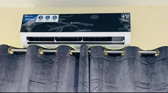 Dawlance 1.5 ton inverter heat and cool
