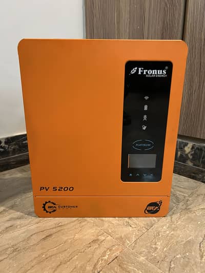 Fronus PV-5200 Hybrid 4kW Inverter