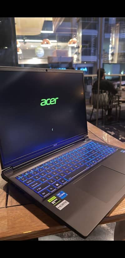 Acer Shadow Nitro 16 Rtx 5060 just import from Dubai