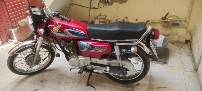 HONDA CG 2022 Karachi no 0311-2111-395
