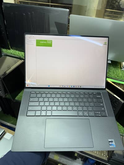 Dell xps 15 9530 i7 13700H RTX 4050 GPU 6GB