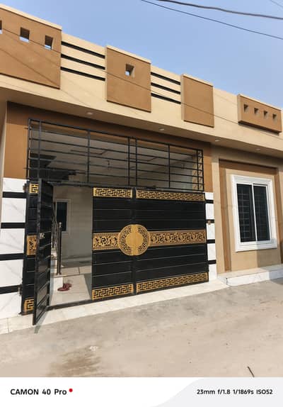 Canal view Rafi qamar road new brand luxury 4 marly single story house for sale