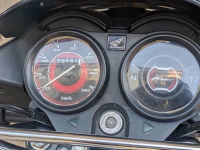 Serious bhai contact me 03214303276