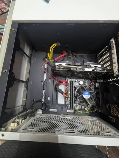 Gaming PC with Full Setup