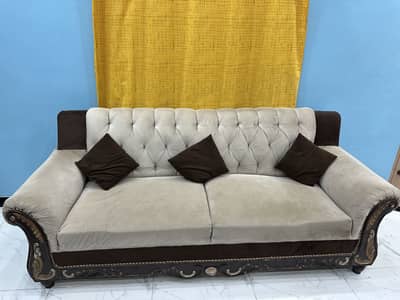 5 seater sofa set  urgent sell please contact this number 03203212243