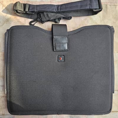 Victorinox CS2 15” Cross Suspension Black Computer Laptop Sleeve Case