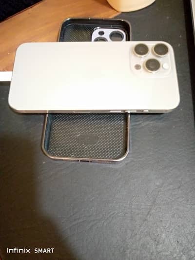 iPhone 15 Pro Max 256 GB