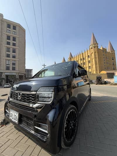 Honda N WGN Turbo Full loaded