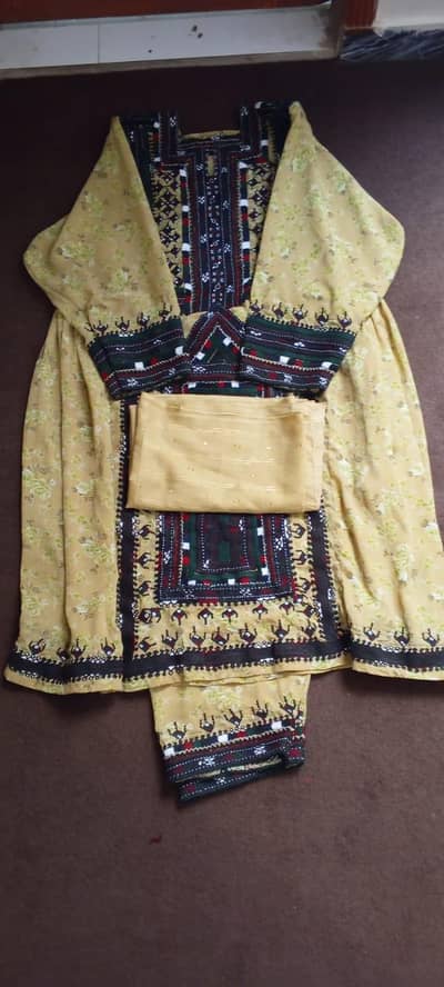 balochi suit