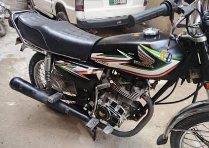 Honda CG 125 2016 model