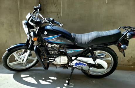 Suzuki GS 150 SE 2015 Model