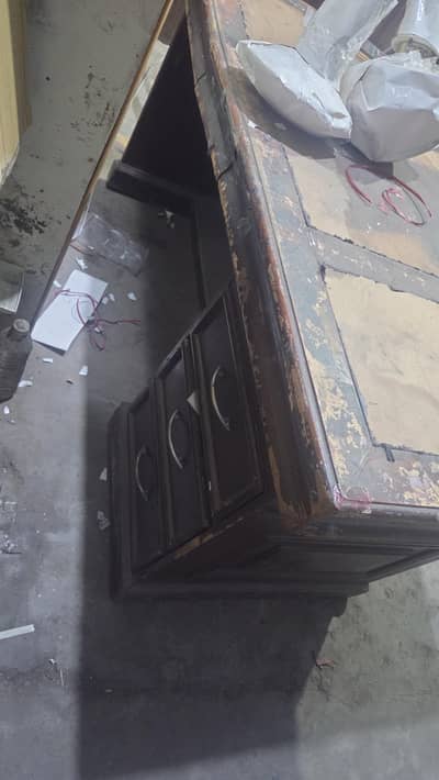 office table wooden 3ft by 5ft