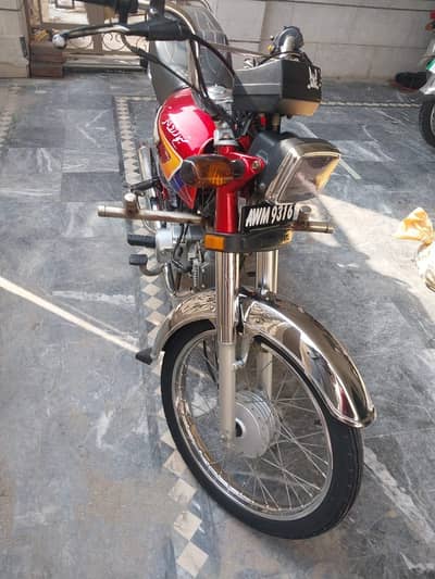 Full lush condition bike for sale