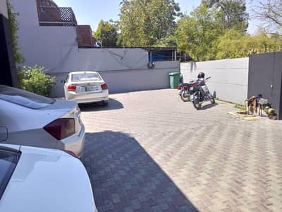 beautiful furnished Independence building