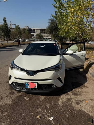 Toyota C-HR G-LED 2017 | Special Number Islamabad | Gift For Lover |
